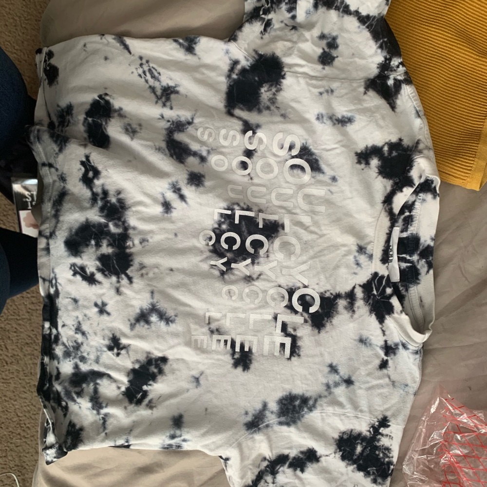 Oil cycle tie dye crop top